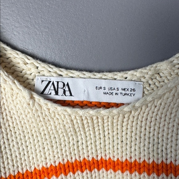 Zara Knit Top - Picture 2 of 6
